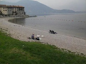 Le Ortensie -lago Di 3* Lierna